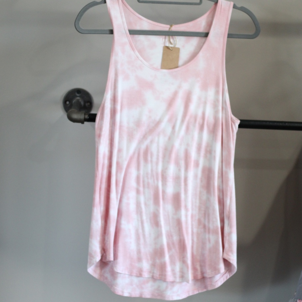 American Eagle tank, pink and white the dye, size small